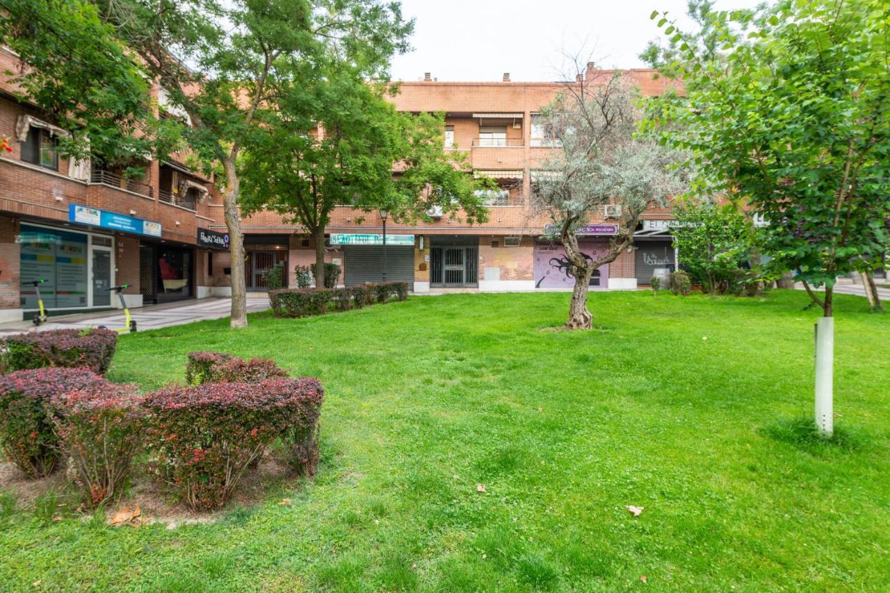 Bonita Habitacion Con Balcon Villaviciosa de Odon Exterior photo